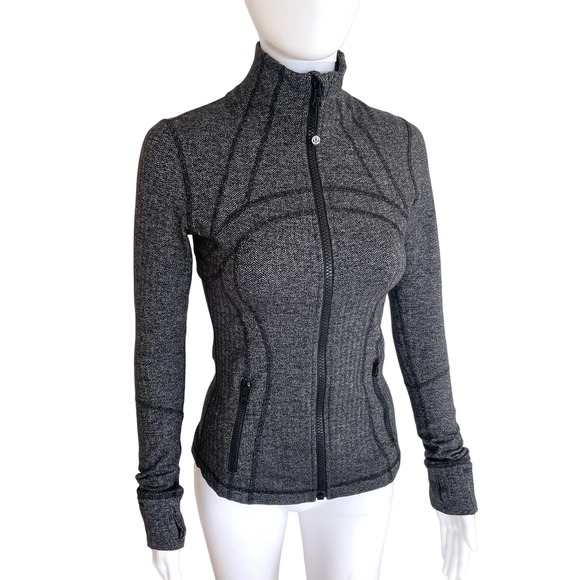 EUC Lululemon Define Jacket Herringbone Gray 4 - Picture 9 of 16